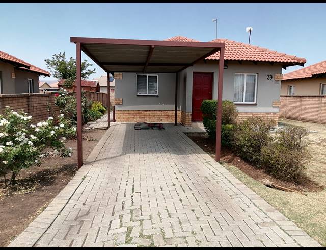 3 BEDROOM HOUSE FOR SALE IN WATERKLOOF